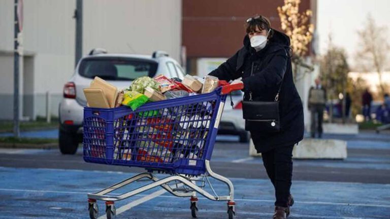 Vous êtes tentés de passer la frontière pour faire vos courses  Colruyt rappelle qu’il est « moins cher que les supermarchés français et néerlandais »